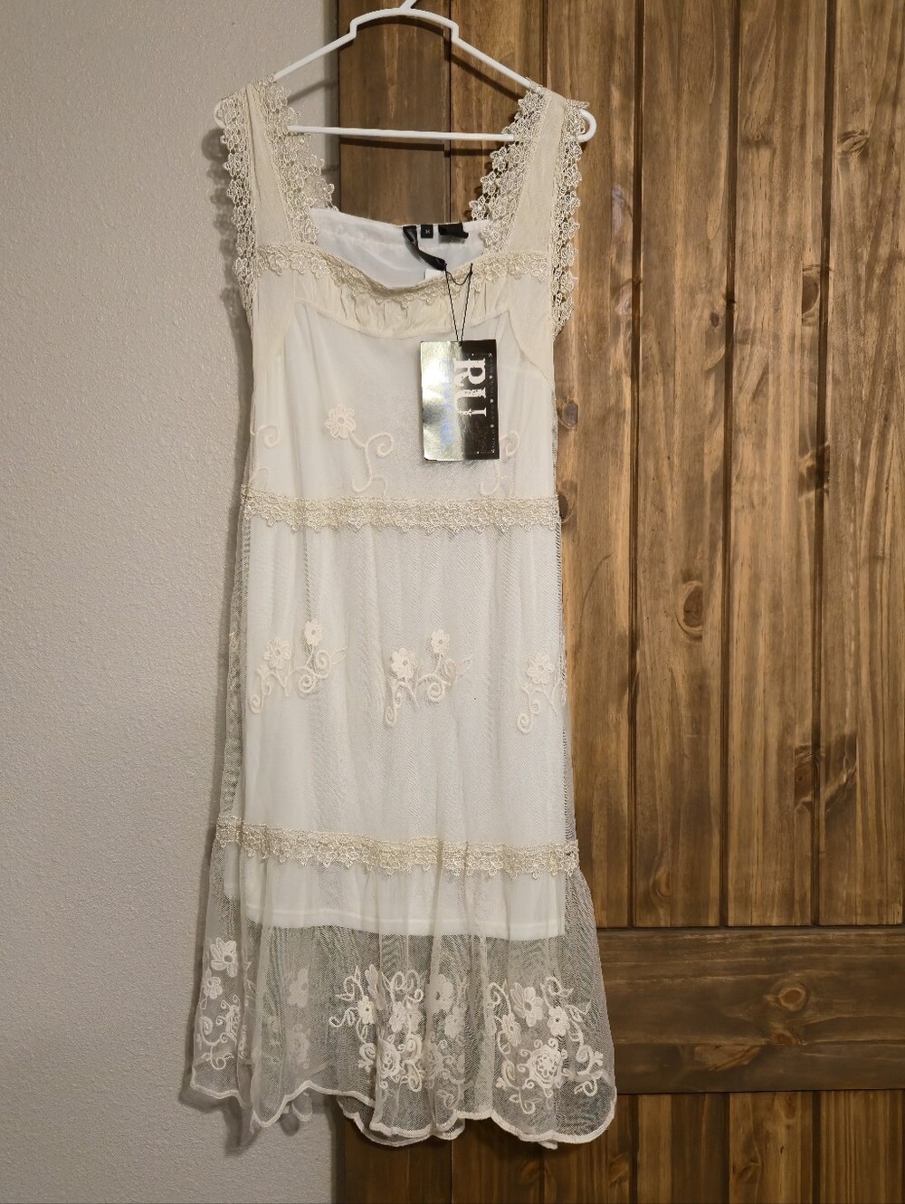 Resistol RU Country Western Style Ivory Lace Trim Dress. Boho Chic.